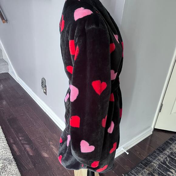 Kate Spade plush robe with hearts size xs/s - Picture 3 of 5